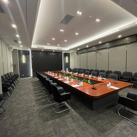 Beijing Jingyi Hotel מראה חיצוני תמונה