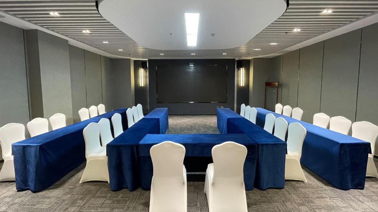 Beijing Jingyi Hotel מראה חיצוני תמונה