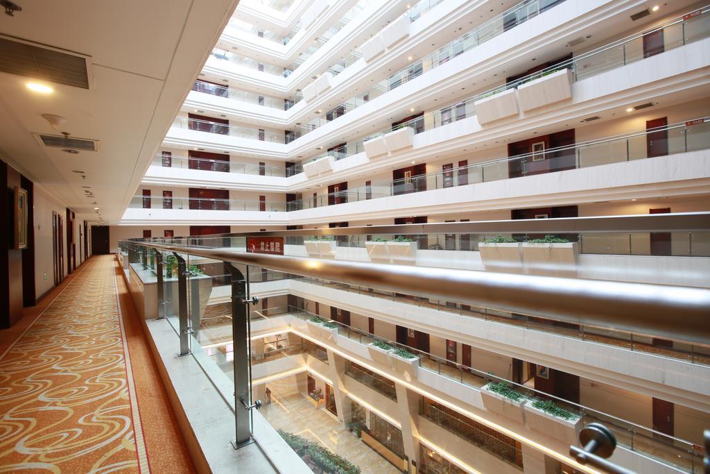 Beijing Jingyi Hotel מראה חיצוני תמונה