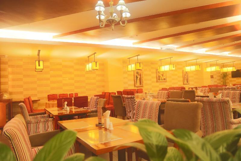 Beijing Jingyi Hotel מראה חיצוני תמונה